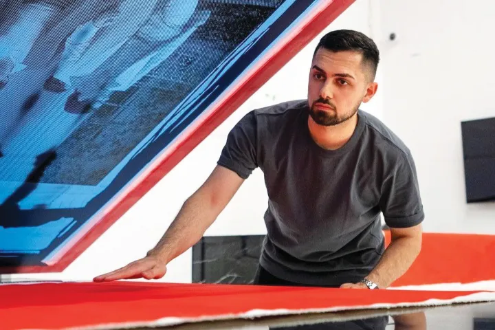 مهیار امیری: نقاشی دیواری REGIME را به خاطر انسانیت کشیدم نه فقط ایرانی بودن